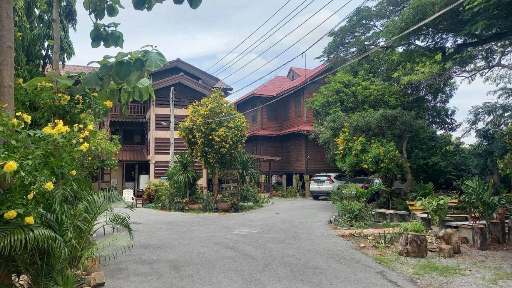 Baan Lotus Guest House Phra Nakhon Si Ayutthaya Luaran gambar